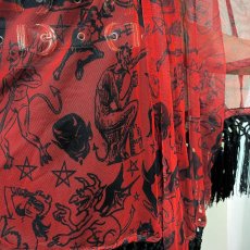 画像8: DEVIL DISGUISE MESH CAPE / ケープ【KREEPSVILLE 666】 (8)