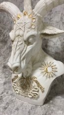 画像9: 🔥SALE🔥Baphomet Bust 33.5cm/ White / オーナメント【NEMESIS NOW】 (9)