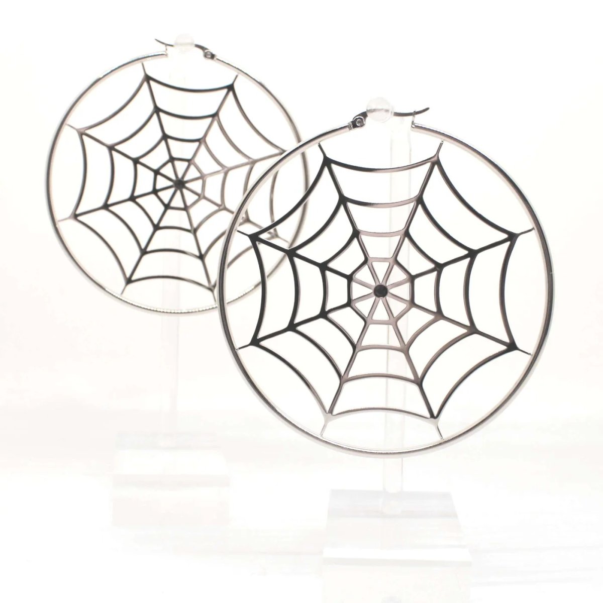 画像2: SPIDERWEB HOOP EARRINGS / SILVER / ピアス【SOURPUSS】 (2)