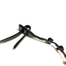 画像3: 縫いbloodチョーカー / レッド (3)