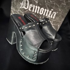 画像9: [取り寄せ]CAMEL-109 / 丸スタッズ / 厚底サンダル【DEMONIA】 (9)