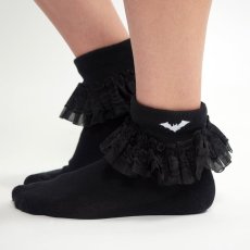 画像2: BAT EMBROIDERED RUFFLE SOCKS / フリル / アンクルソックス【SOURPUSS】 (2)