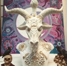 画像10: 🔥SALE🔥Baphomet Bust 33.5cm/ White / オーナメント【NEMESIS NOW】 (10)