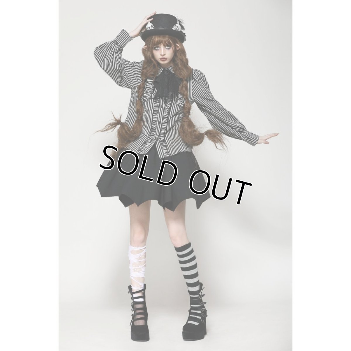 画像2: Dark lolita striped skull blouse / ブラウス【DARK IN LOVE】 (2)