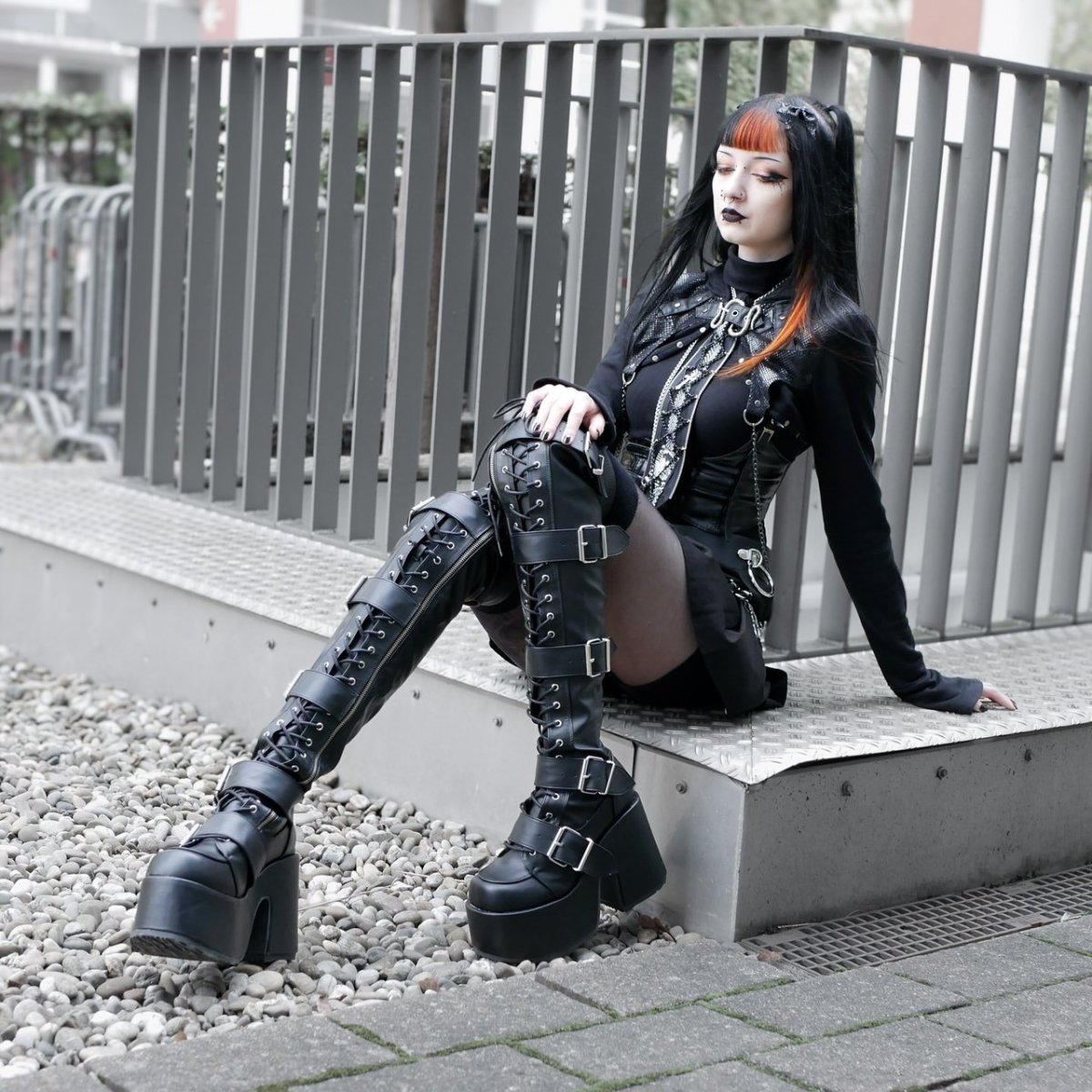 画像9: [取り寄せ]CAMEL-305 / ニーハイブーツ【DEMONIA】 (9)