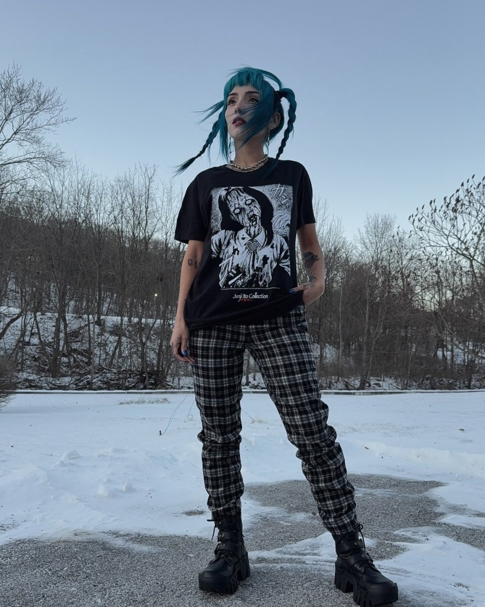 画像2: BLEEDING / 伊藤潤二 / Ｔシャツ【SPIRAL DIRECT】 (2)