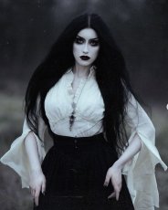画像5: Cross of the Dark Kiss / ネックレス【Alchemy Gothic】 (5)