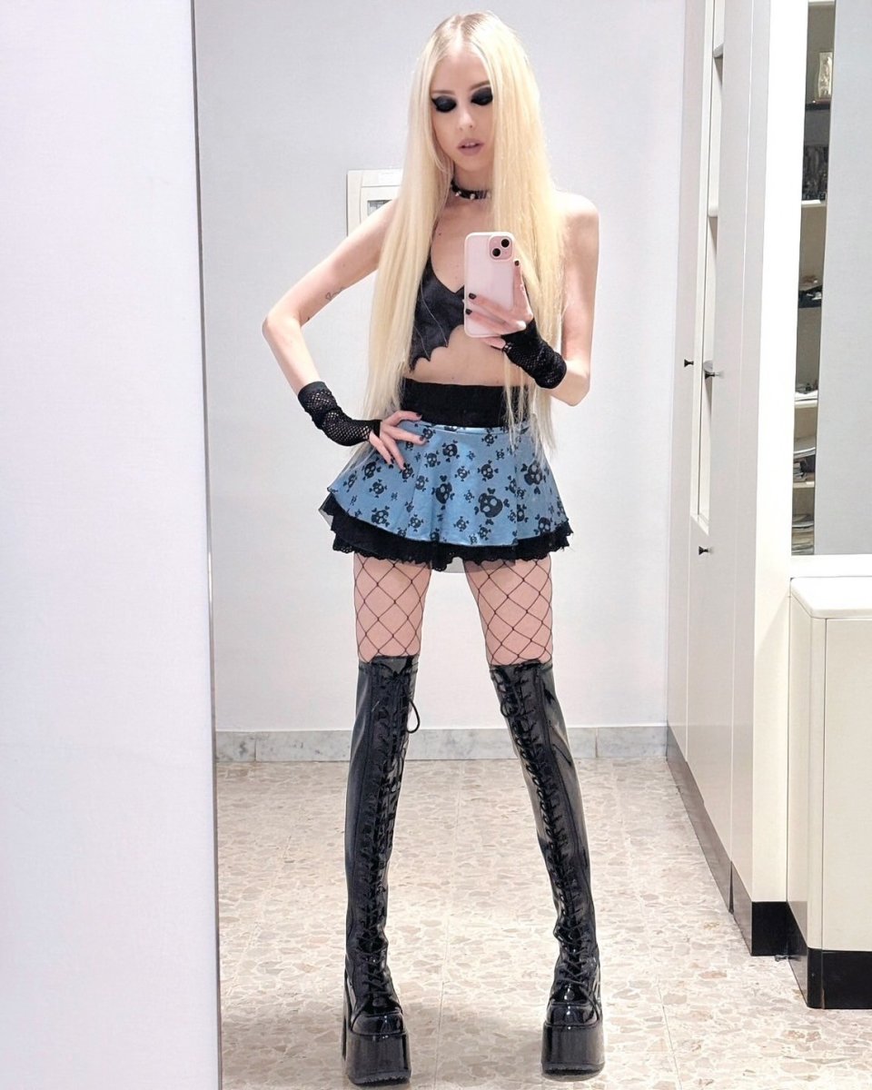 画像25: [取り寄せ]CAMEL-300 / エナメル / ニーハイブーツ【DEMONIA】 (25)