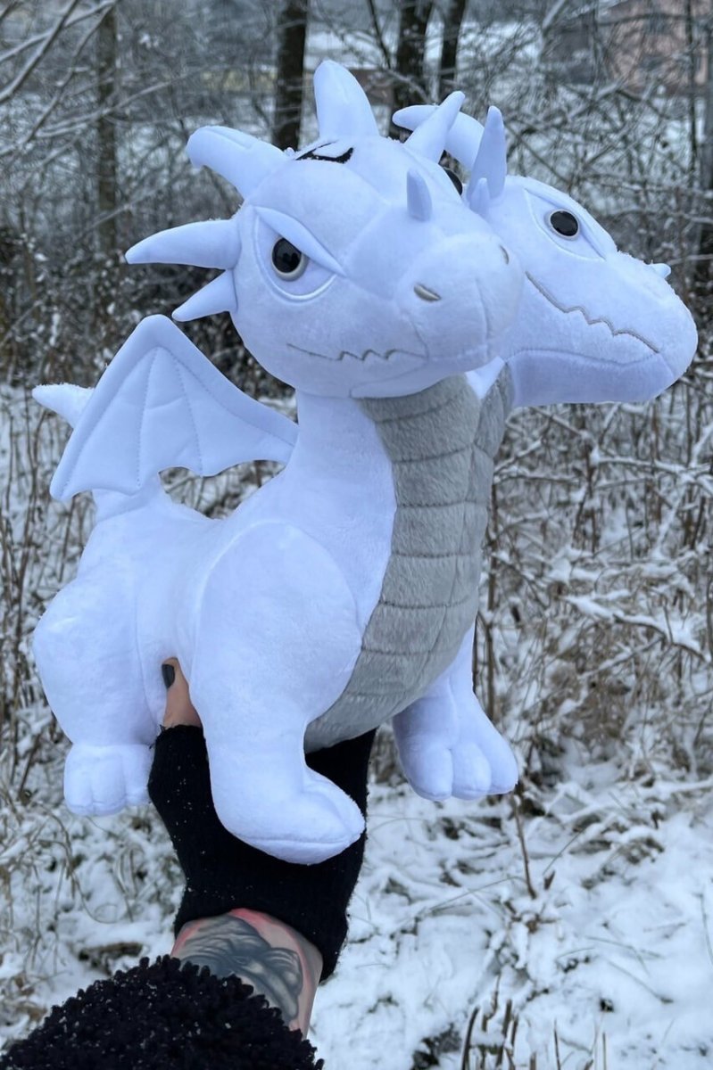 画像1: Hydra: Ice Plush Toy / WHITE / ぬいぐるみ【KILL STAR】 (1)