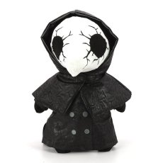 画像1: CRACKED EYES PLAGUE DOC PLUSH BACKPACK / バッグパック【SPOOKYVILLE CRITTERS】 (1)