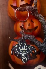 画像1: Batty Bones Keychain / キーホルダー【VampireFreaks】 (1)