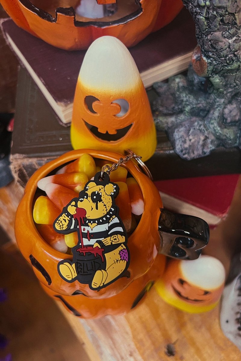画像9: Winnie The Pooh's Bloody Honey Keychain / キーホルダー【VampireFreaks】 (9)