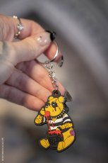 画像5: Winnie The Pooh's Bloody Honey Keychain / キーホルダー【VampireFreaks】 (5)