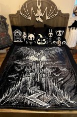 画像2: Vampire Castle Throw Blanket / ブランケット【VampireFreaks】 (2)