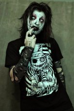 画像2: Mad as a Hatter Tee / Ｔシャツ【VampireFreaks】 (2)