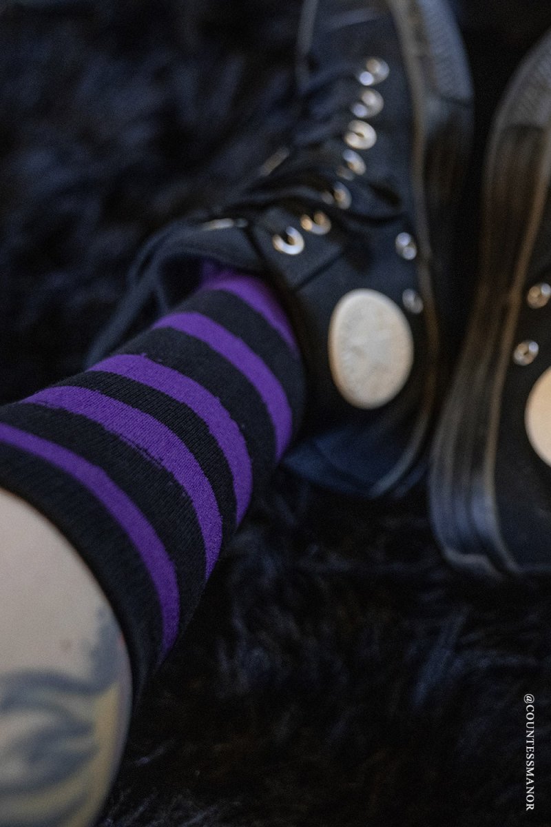画像4: Creepy Crew Socks / Purple x Black Stripes / ソックス【VampireFreaks】 (4)