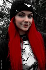 画像1: Distressed Pierced Beanie / White Bat / ビーニー【VampireFreaks】 (1)