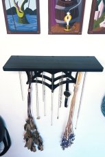 画像4: Spiderweb Jewelry Display Shelf / シェルフ【VampireFreaks】 (4)