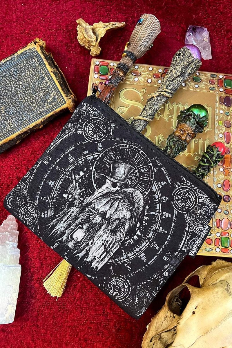 画像1: Plague Doctor Makeup Bag / メイクポーチ【VampireFreaks】 (1)
