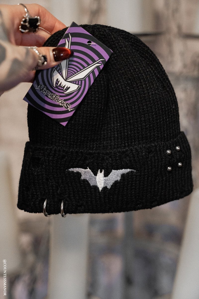 画像2: Distressed Pierced Beanie / White Bat / ビーニー【VampireFreaks】 (2)
