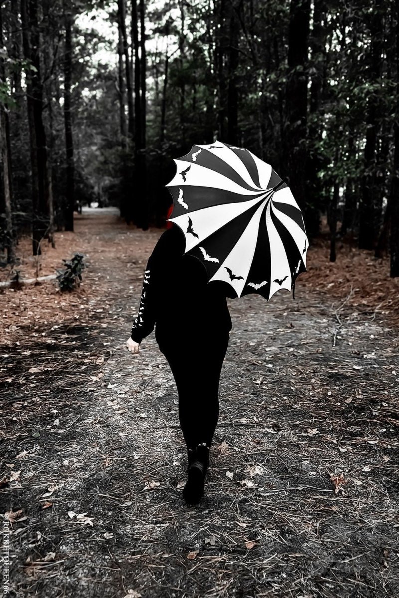 画像6: Batwing Pagoda Umbrella / パゴダ傘【VampireFreaks】 (6)