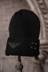画像4: Distressed Pierced Beanie / Black Bat / ビーニー【VampireFreaks】 (4)