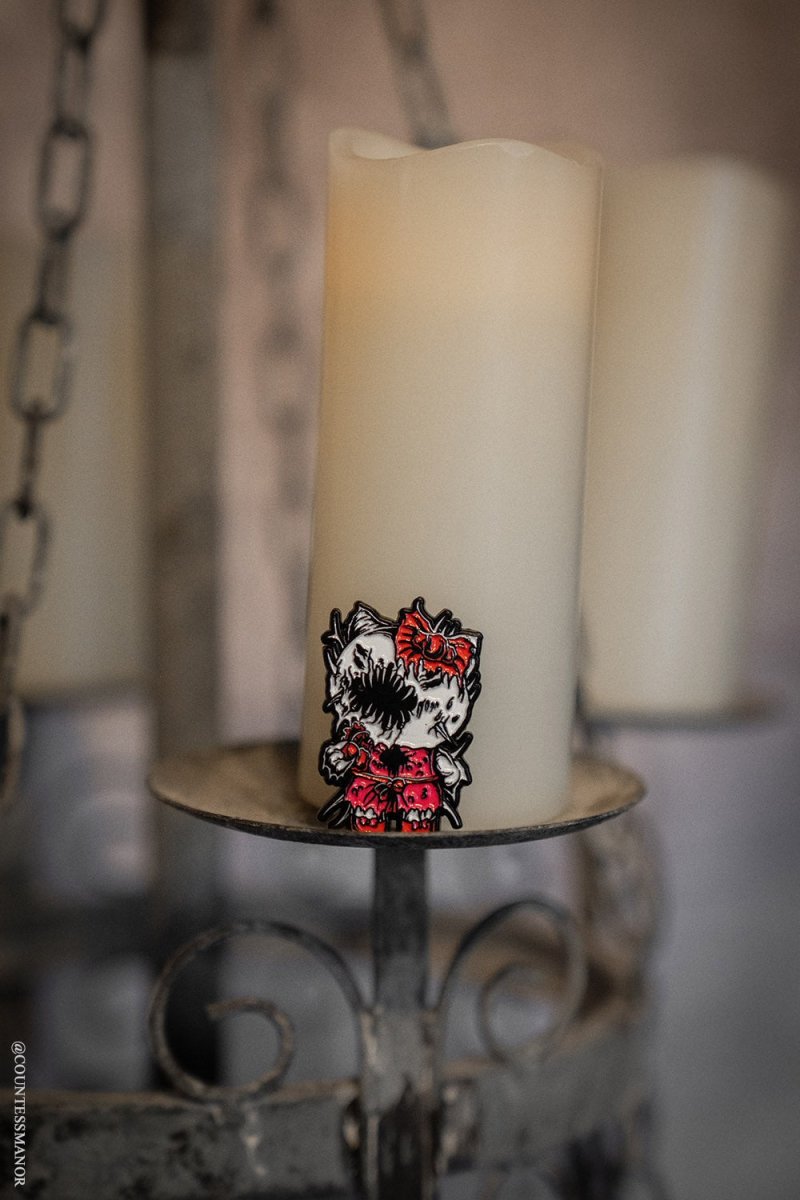 画像2: Hell Kitty Enamel Pin / ピン【VampireFreaks】 (2)