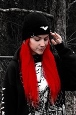 画像7: Distressed Pierced Beanie / White Bat / ビーニー【VampireFreaks】 (7)