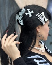 画像11: Skeleton Ribcage Hair Claw Clip / Glow In The Dark / ヘアクリップ【KREEPSVILLE 666】 (11)