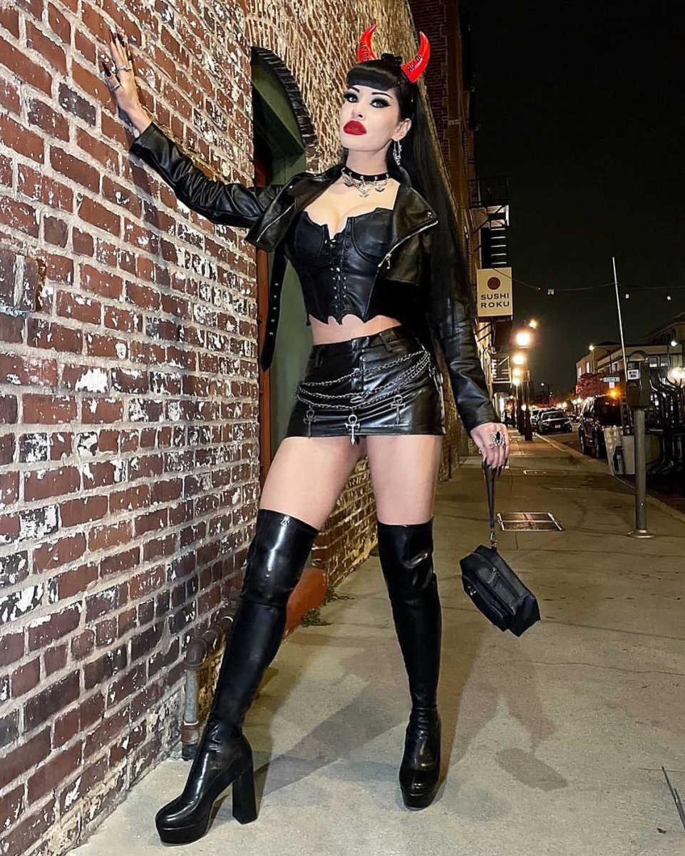 画像12: COFFIN MINI CROSSBODY BAT PURSE / ボディバッグ【KREEPSVILLE 666】 (12)