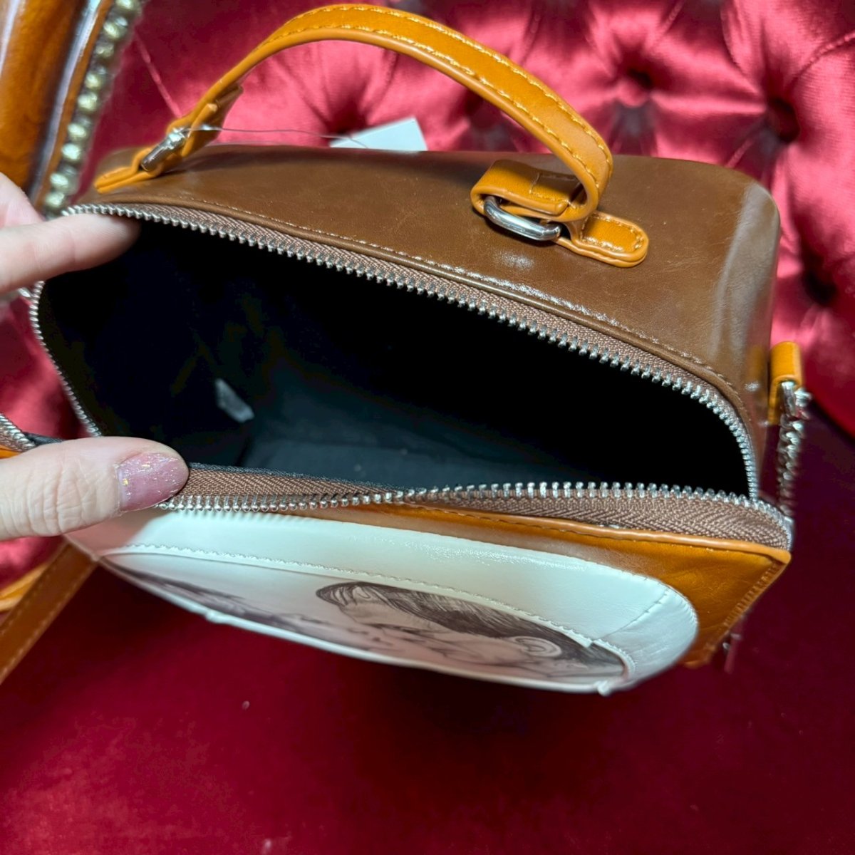 画像7: FRANK & BRIDE IN VINTAGE TV X BODY BAG IN VINYL / ショルダーバッグ【SPOOKYVILLE CRITTERS】 (7)