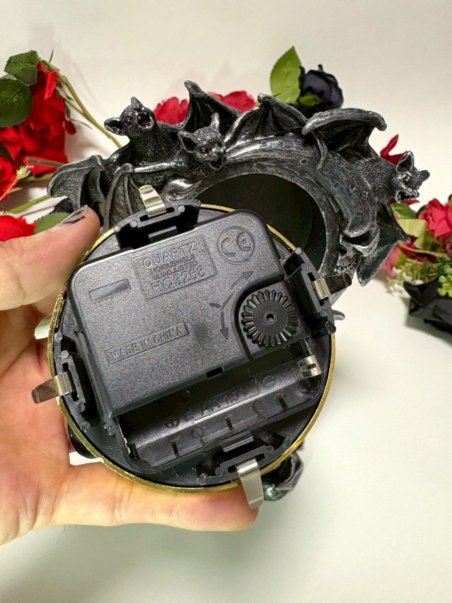 画像5: 闇翼の刻 / Chiroptera Time / 置時計【NEMESIS NOW】 (5)