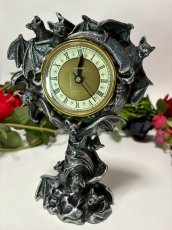 画像2: 闇翼の刻/Chiroptera Time / 置時計【NEMESIS NOW】 (2)