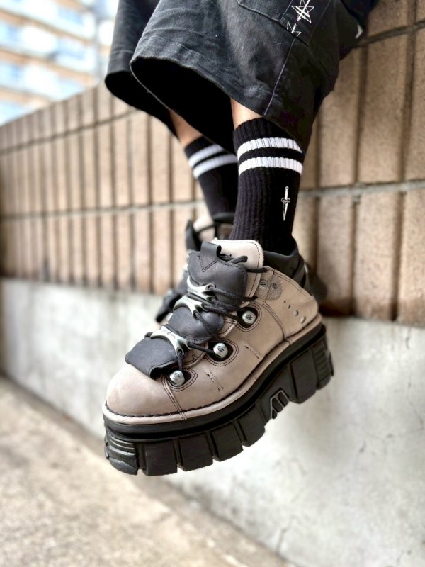 ⭐即納⭐M-106-C96 / グレー / 厚底スニーカー / 本革【NEW ROCK
