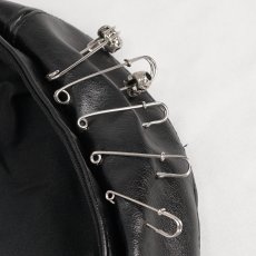 画像9: Pin Skull Faux Leather Beret / ベレー帽【Devil Fashion】 (9)