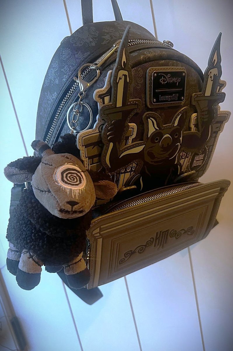 画像11: ⚡期間限定SALE⚡Black Sheep of the Family Plush Keychain / ぬいぐるみキーホルダー【VampireFreaks】 (11)