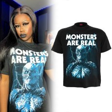 画像1: MONSTERS ARE REAL / STRANGER THINGS / Ｔシャツ【SPIRAL DIRECT】 (1)