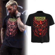 画像1: VECNA POSTERISED / STRANGER THINGS / Ｔシャツ【SPIRAL DIRECT】 (1)