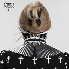 画像4: Gothic pleated black and white turtleneck collar / ネックカバー【Devil Fashion】 (4)
