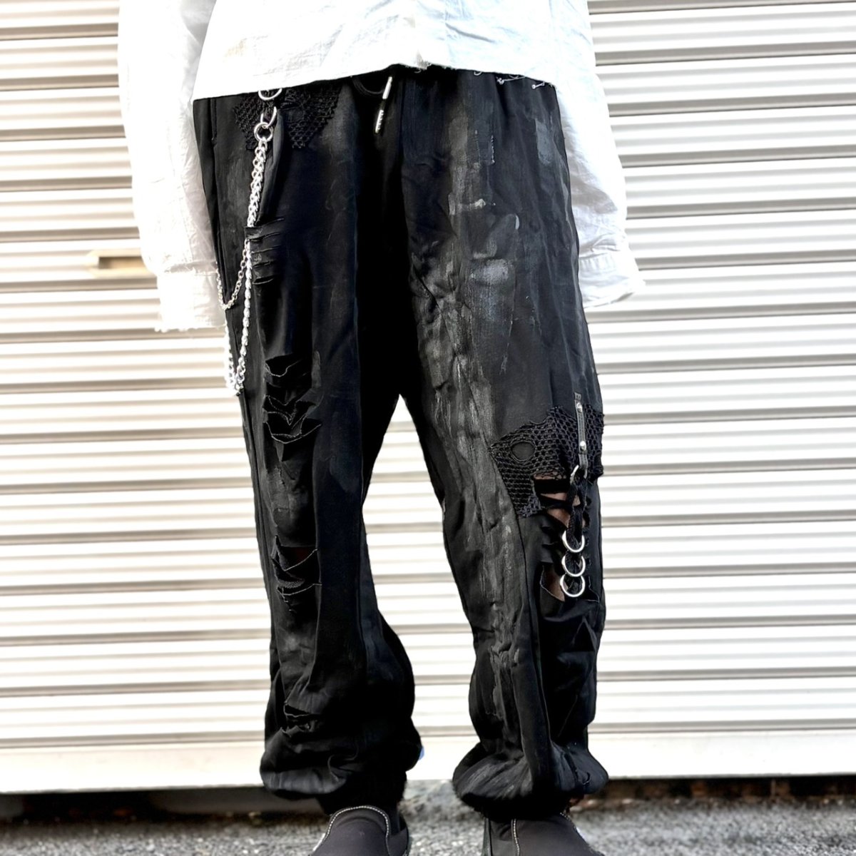 画像1: Distressed burnt out hand-painted trousers / ジョガーパンツ【Devil Fashion】 (1)