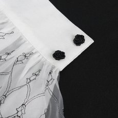 画像7: Black Thread Embroidered White Gothic oversleeves / 付け袖【Devil Fashion】 (7)