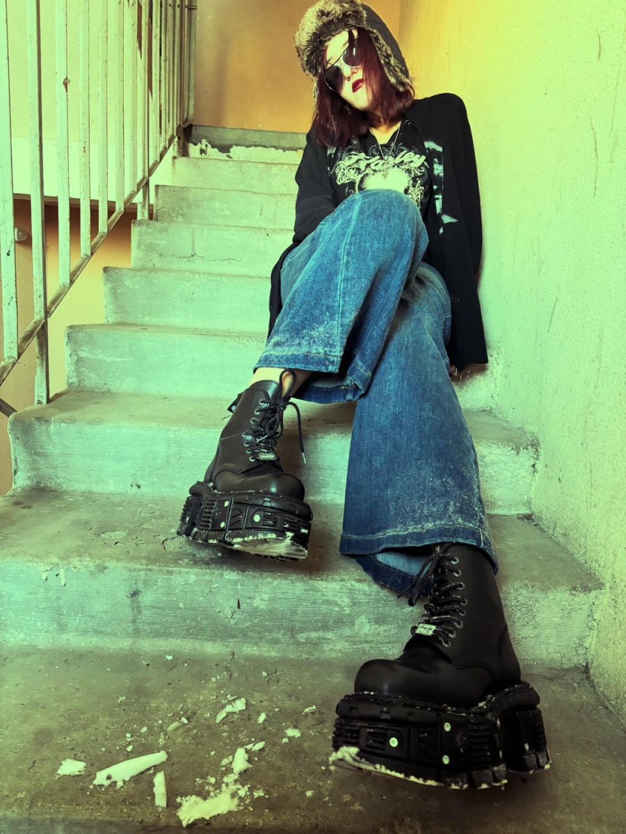 画像44: [取り寄せ] M.TANK083-C1 / ネジ /  厚底ブーツ / 本革【NEW ROCK】 (44)