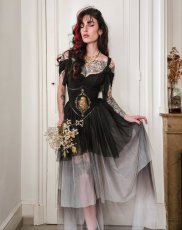 画像10: Under The Candle Light / Black/White / 蝋燭の灯の下で / ワンピース【KILL STAR】 (10)