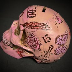 画像10: Tattoo Fund (Pink) / 貯金箱【NEMESIS NOW】 (10)