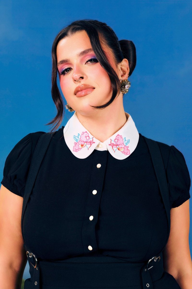 画像2: ✨期間限定予約✨Love-A-Lot Blouse / ブラウス【HELL BUNNY x Care Bears】 (2)