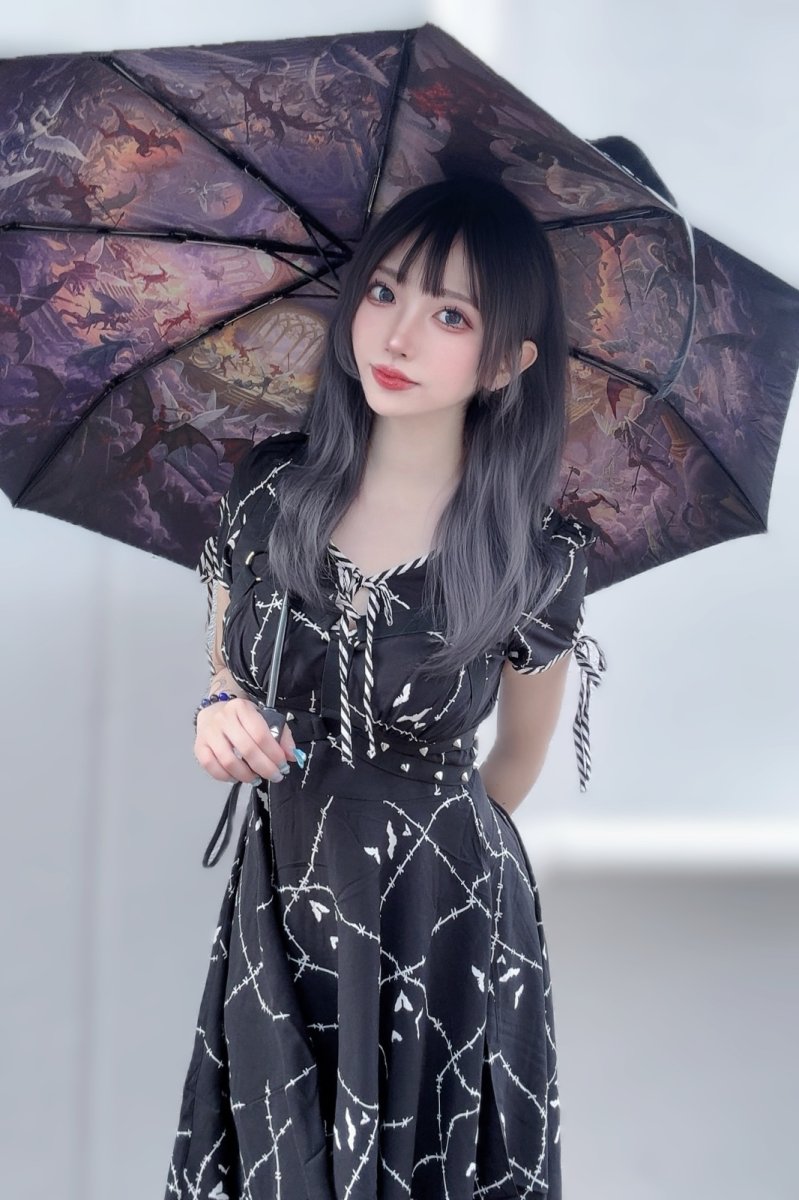 画像2: 🔥SALE🔥Stitches Midi Dress / ワンピース【HELL BUNNY】 (2)