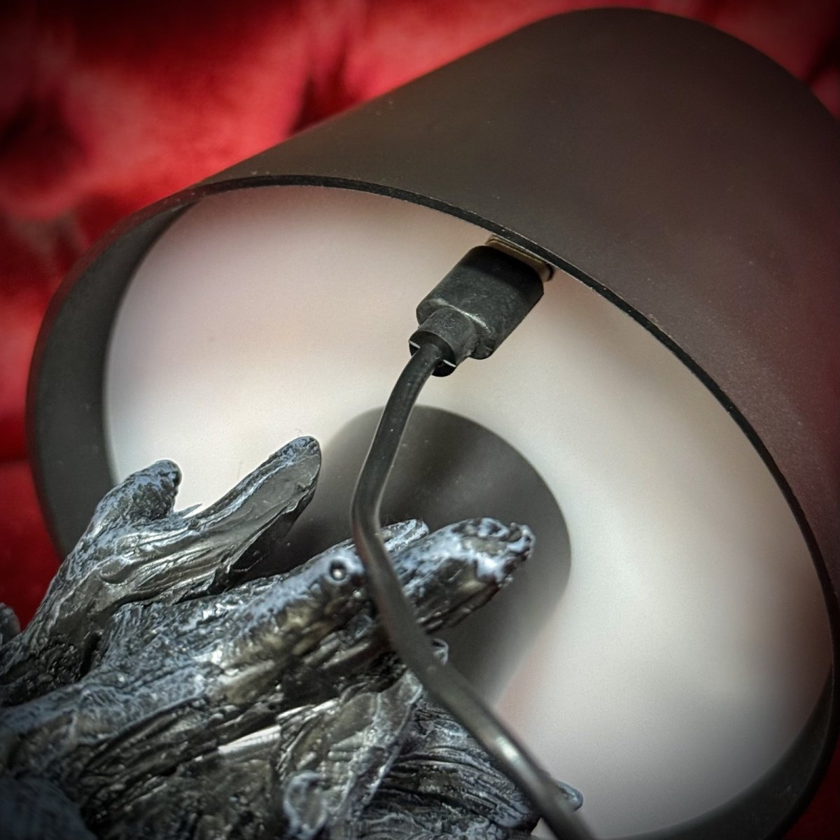 画像17: Nevermore Lamp / USB /カラス / テーブルランプ【NEMESIS NOW】 (17)