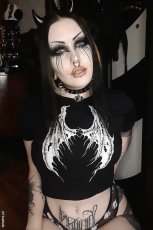 画像9: Broken Batwings Crop Top / クロップ丈 / Ｔシャツ【VampireFreaks】 (9)