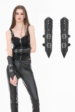 画像1: Matte Leather Buckled Riveted Gauntlets / グローブ【DARK IN LOVE】 (1)