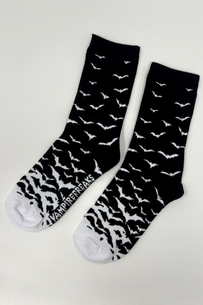 画像8: Phantom Bat Crew Socks / Black x White / ソックス【VampireFreaks】 (8)